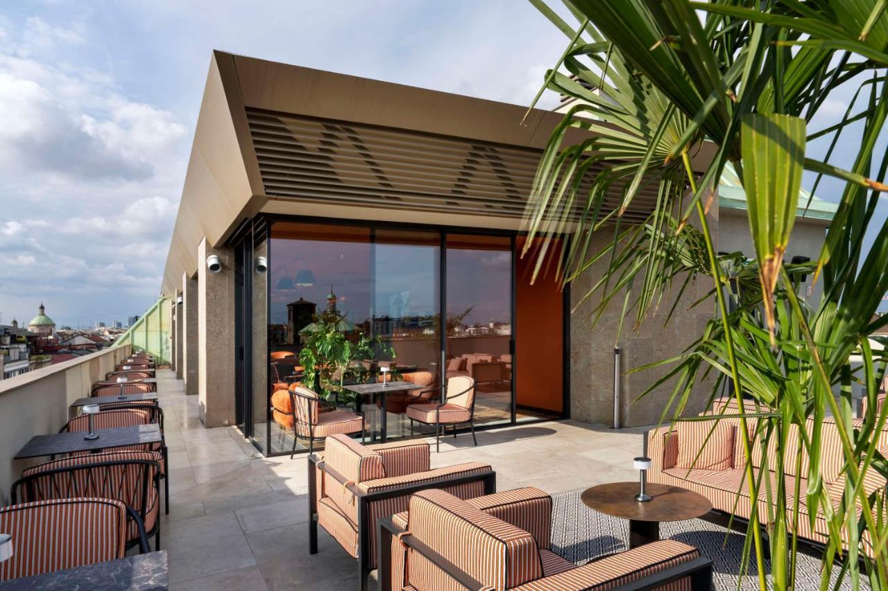 Radisson Collection Hotel, Santa Sofia มิลาน ภายนอก รูปภาพ The rooftop terrace