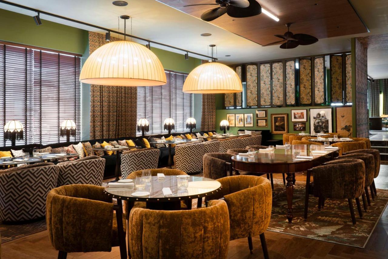 Radisson Collection Hotel, Santa Sofia มิลาน ภายนอก รูปภาพ The interior of the restaurant